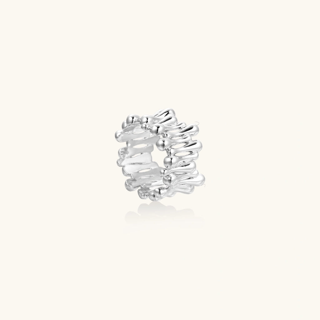 Twisted Waves Ring